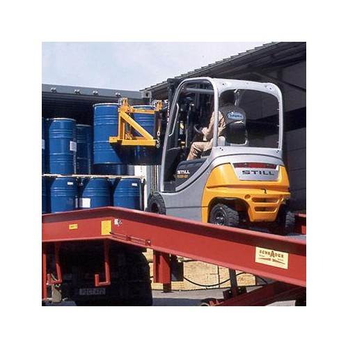 电动叉车